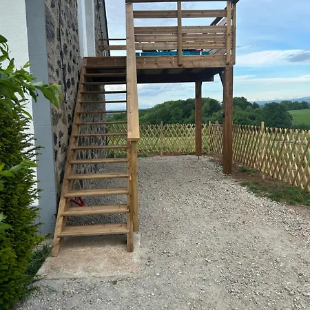 Le Refuge D Adele Daire Ally (Cantal)